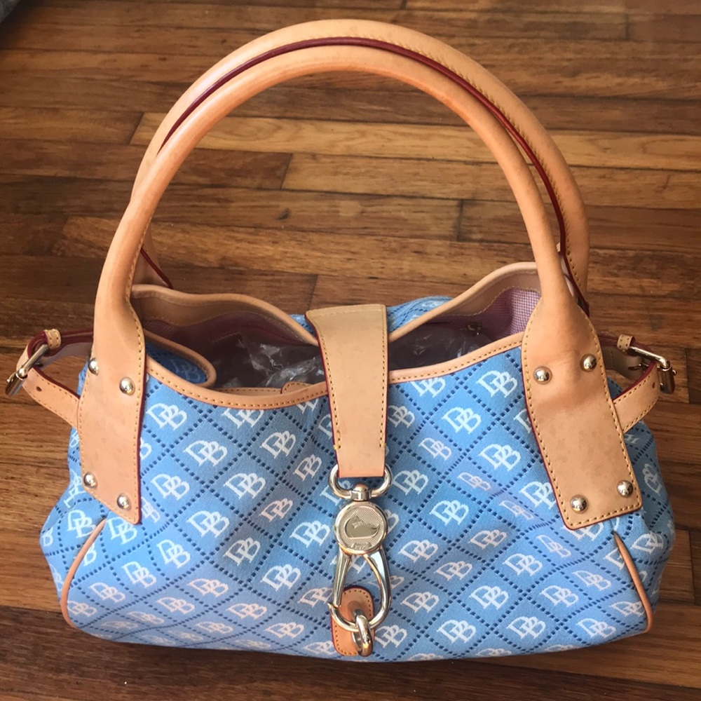 Dooney and Bourke bag and matching wallet